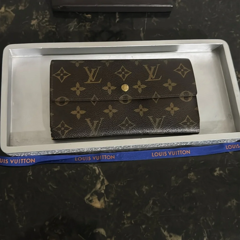 Louis Vuitton Monogram Porte Tresor